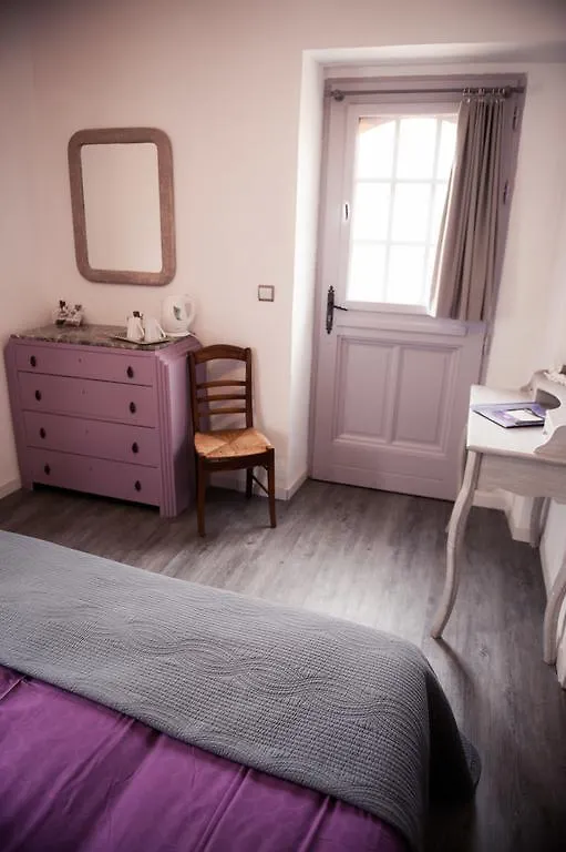 Tour-de-Faure Chambres D'Hotes La Combe De Redoles