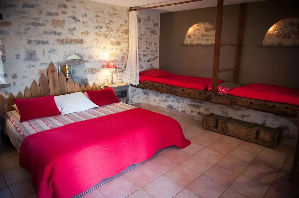 Chambres d'hôtes La Combe de Redoles Tour-de-Faure Maison d'hôtes